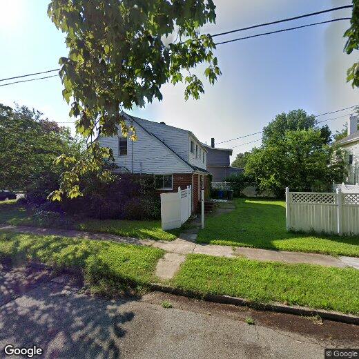 Primary Photo - 5215 Huntington Ave