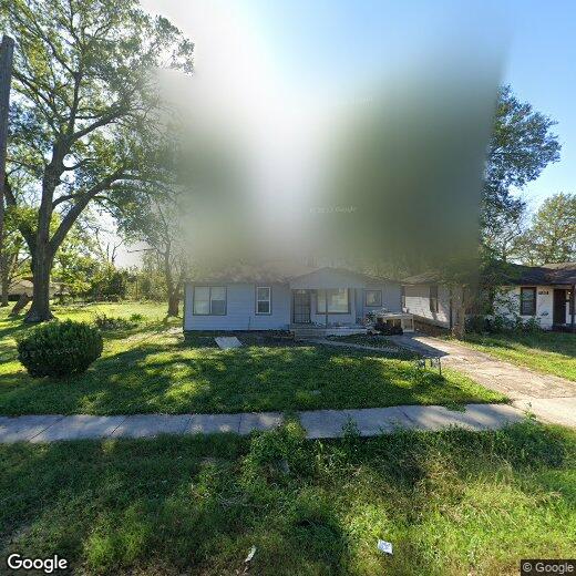 Foto principal - 4818 Caplin St