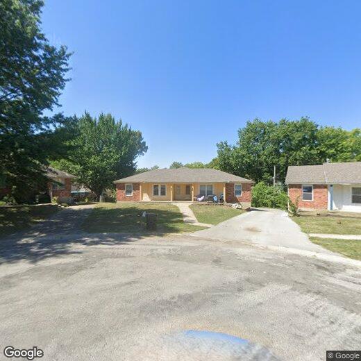 Foto principal - 11125-11127 E 84th Terr
