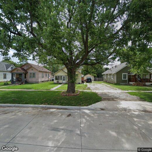 Primary Photo - 809 S Walnut St