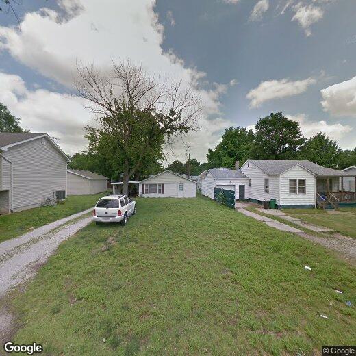 Foto principal - 747 Lincoln Ave