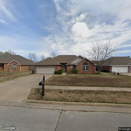 2880 Bluegrass Pl, Fayetteville, AR 72704 House for Rent in