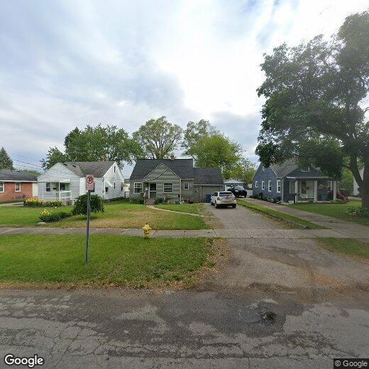 107 Farnham St SE, Kentwood, MI 49548 House Rental in Kentwood, MI