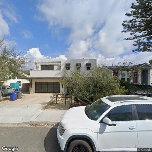 Primary Photo - 218 N Helix Ave