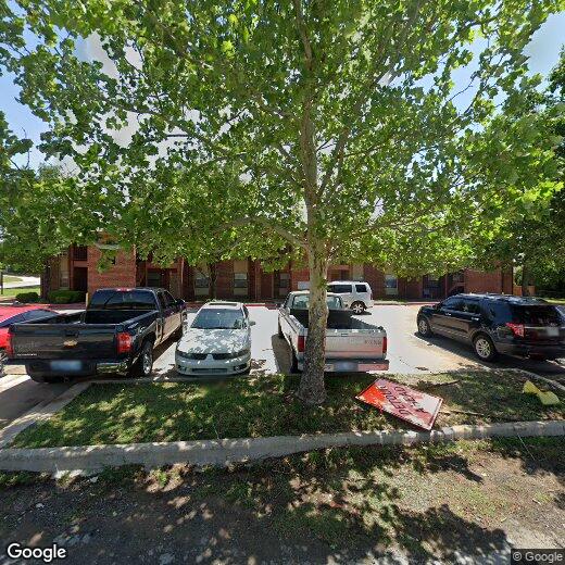 Primary Photo - 1914 SW D Ave