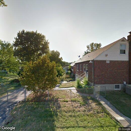 9202 Meadowbrook Ln, Overland, MO 63114 House for Rent in Overland, MO