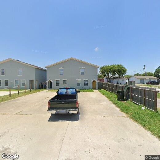 Primary Photo - 1218 Central St