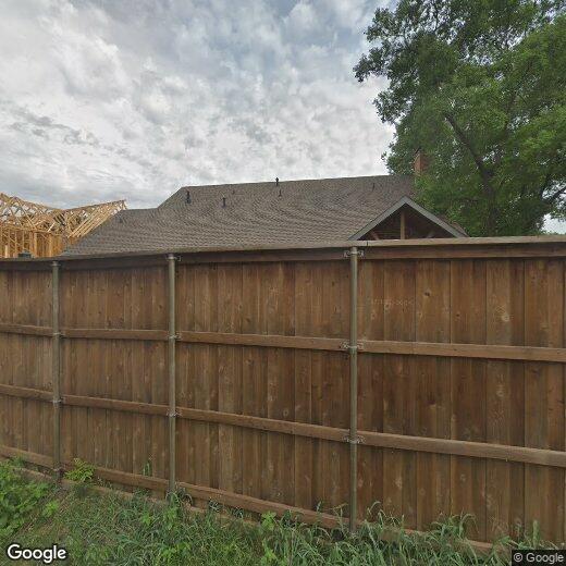 Foto principal - 6451 Vanderbilt Ave