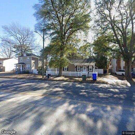 Foto principal - 1325 W Little Creek Rd