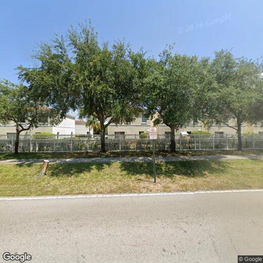 Primary Photo - 915 SW 15th St