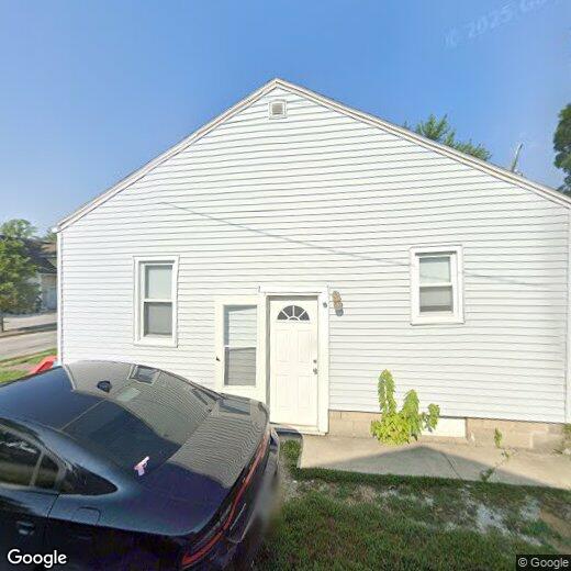 Primary Photo - 316 W Defenbaugh St