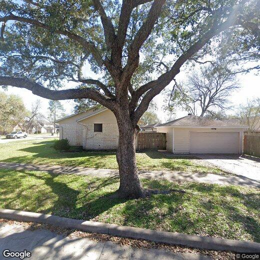 Foto principal - 13919 Baytree Dr