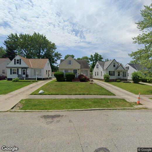 18312 Lewis Dr, Maple Heights, OH 44137 House Rental in Maple Heights