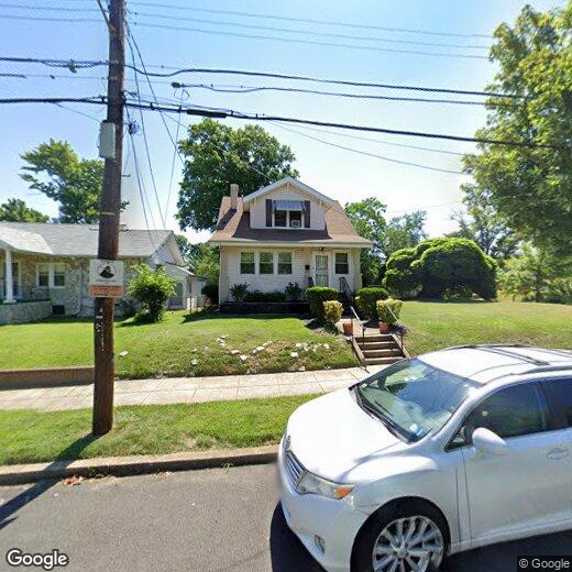 Foto principal - 2140 32nd St SE