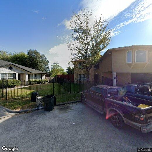 Foto principal - 10126 Rosbrook Dr