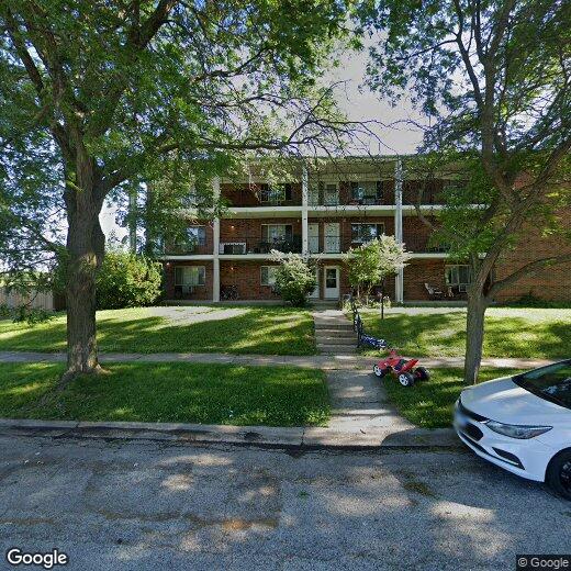 Primary Photo - 2000 N Pine St