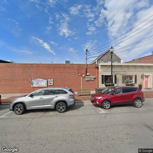 Primary Photo - 323 Front St