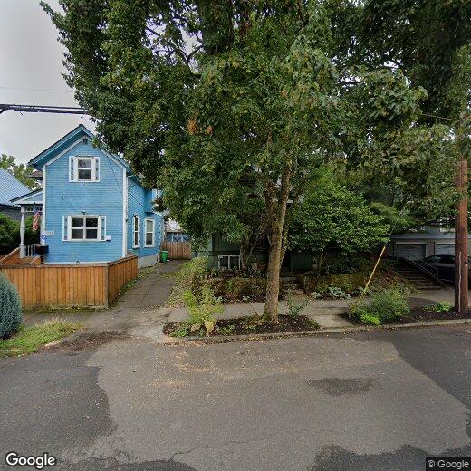 Primary Photo - 2042 SE Ankeny St