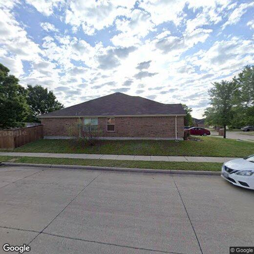 Primary Photo - 869 Crockett Dr