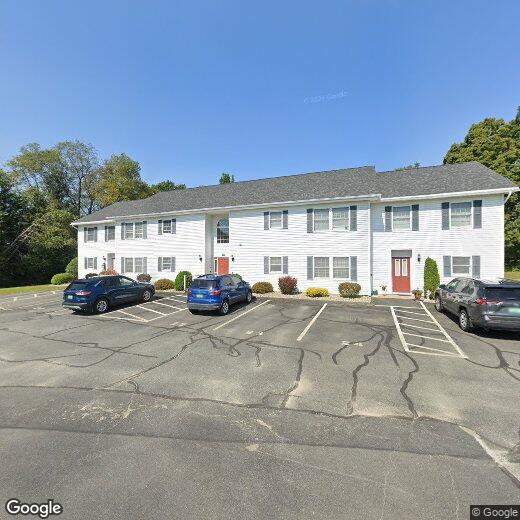 Primary Photo - 140 Kingsbury Cir