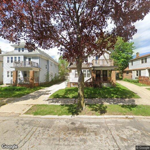 2359 N 53rd St Unit Lower, Milwaukee, WI 53210 Apartment for Rent in