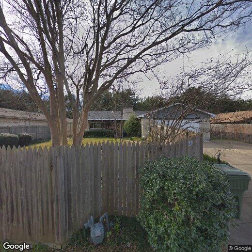 Primary Photo - 533 Ivy Way