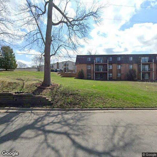 840 3rd Ave, Excelsior, MN 55331 Apartment for Rent in Excelsior, MN