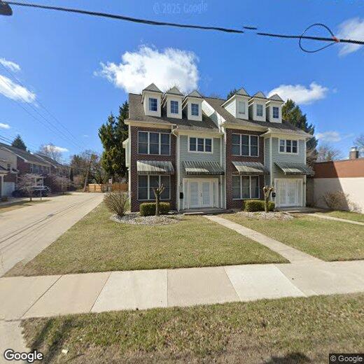 3819 Rochester Rd, Royal Oak, MI 48073 Condo for Rent in Royal Oak