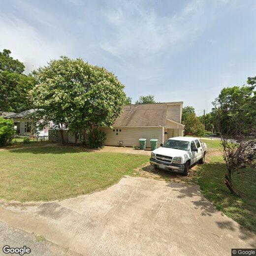 Primary Photo - 1413 S Austin St