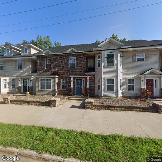 712 Stillwater Rd, Mahtomedi, MN 55115 Townhouse for Rent in