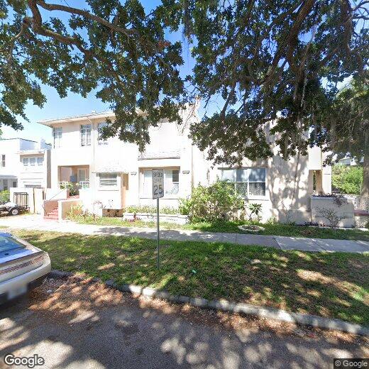 Foto principal - 833 5th Ave N