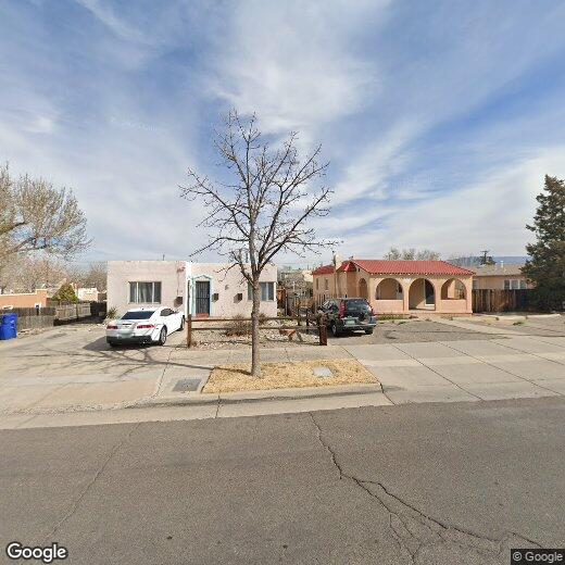 Primary Photo - 1517 Gold Ave SE