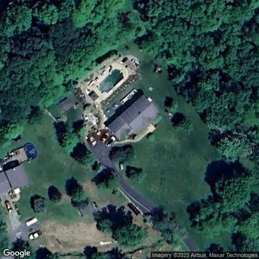 Foto principal - 442 Clove Rd