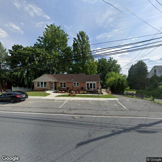 Primary Photo - 4060 Broadway