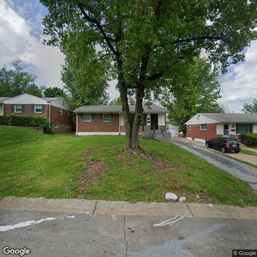 Primary Photo - 5621 Albia Terrace