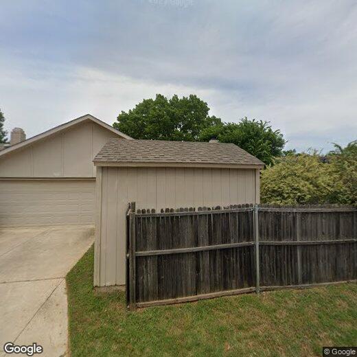 Foto principal - 2825 Windsor Dr