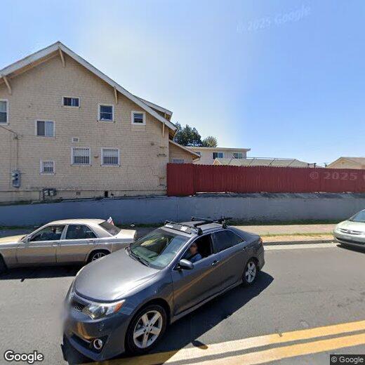 Primary Photo - 2683 Grande Vista Ave