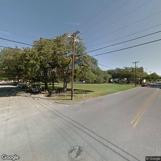 821 W House St Unit 115, Alvin, TX 77511 Room for Rent in Alvin, TX