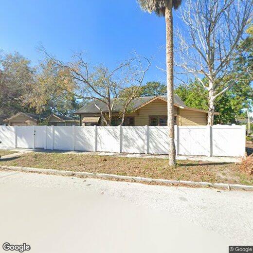 1000 21st Ave N, Saint Petersburg, FL 33704 House for Rent in Saint Petersburg, FL