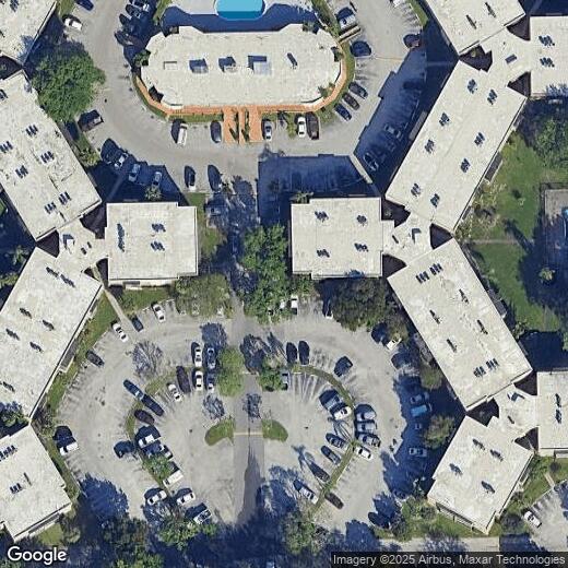 Foto principal - 4344 NW 9th Ave