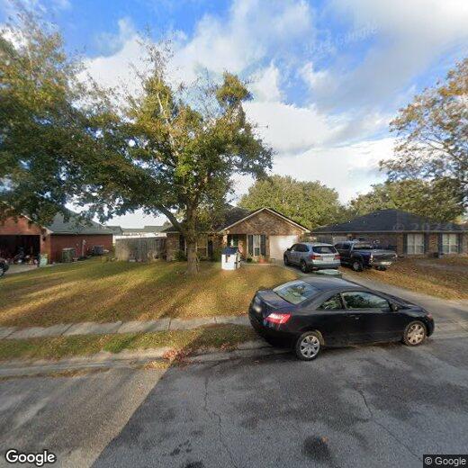 Primary Photo - 418 Lancaster Loop