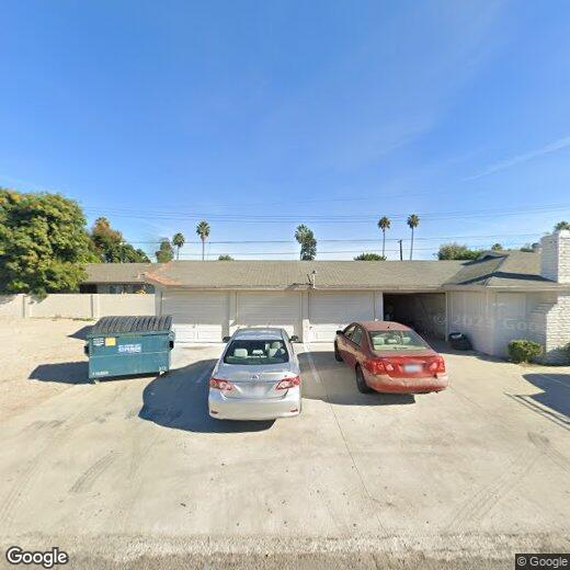 Primary Photo - 7667 Trask Ave