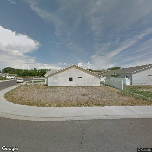 Primary Photo - Charming 3-Bed, 2-Bath Townhome in Orchard...