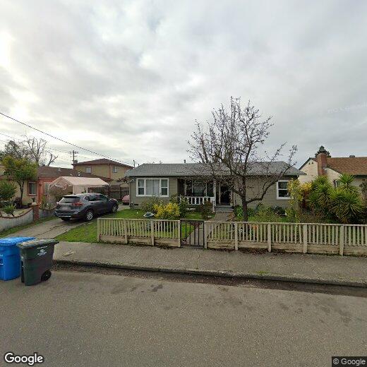 Primary Photo - 1023 Corby Ave