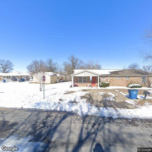 Primary Photo - 712 Warren St
