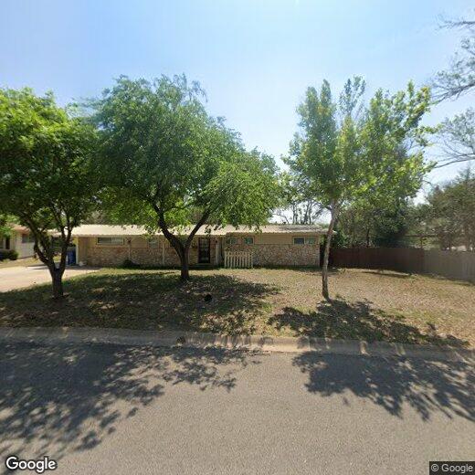 910 Dr, Kerrville, TX 78028 House for Rent in Kerrville