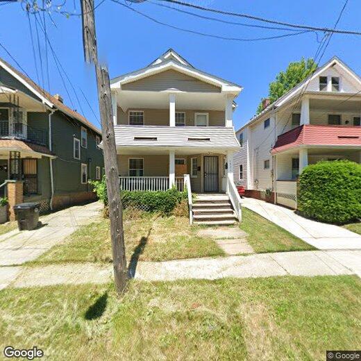 Foto principal - 15711 School Ave