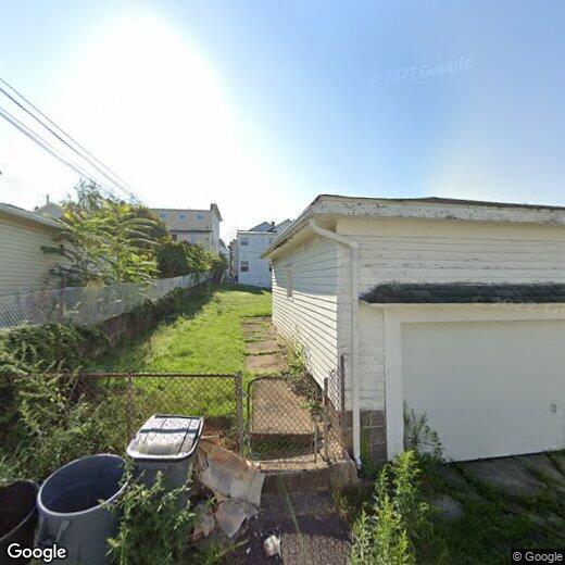 Primary Photo - 1012 S Webster Ave