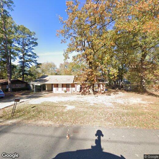 Primary Photo - 805 Lakeside Dr