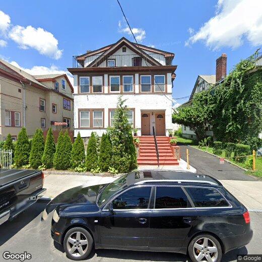 Primary Photo - 11-13 Beekman Ave